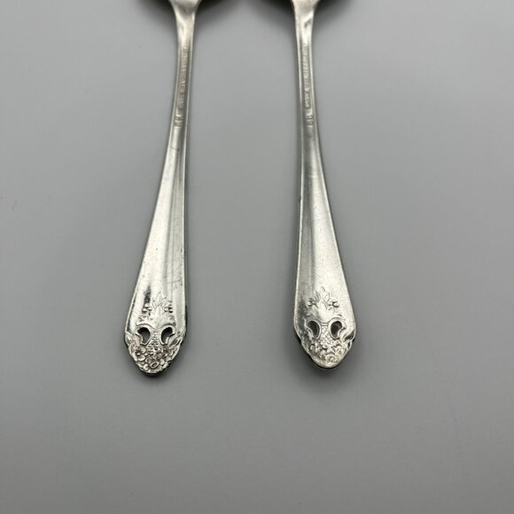 Holmes‎ & Edwards LOVELY LADY Soup Spoons Silverplate Lot of 2 IS Vintage - Picture 7 of 9